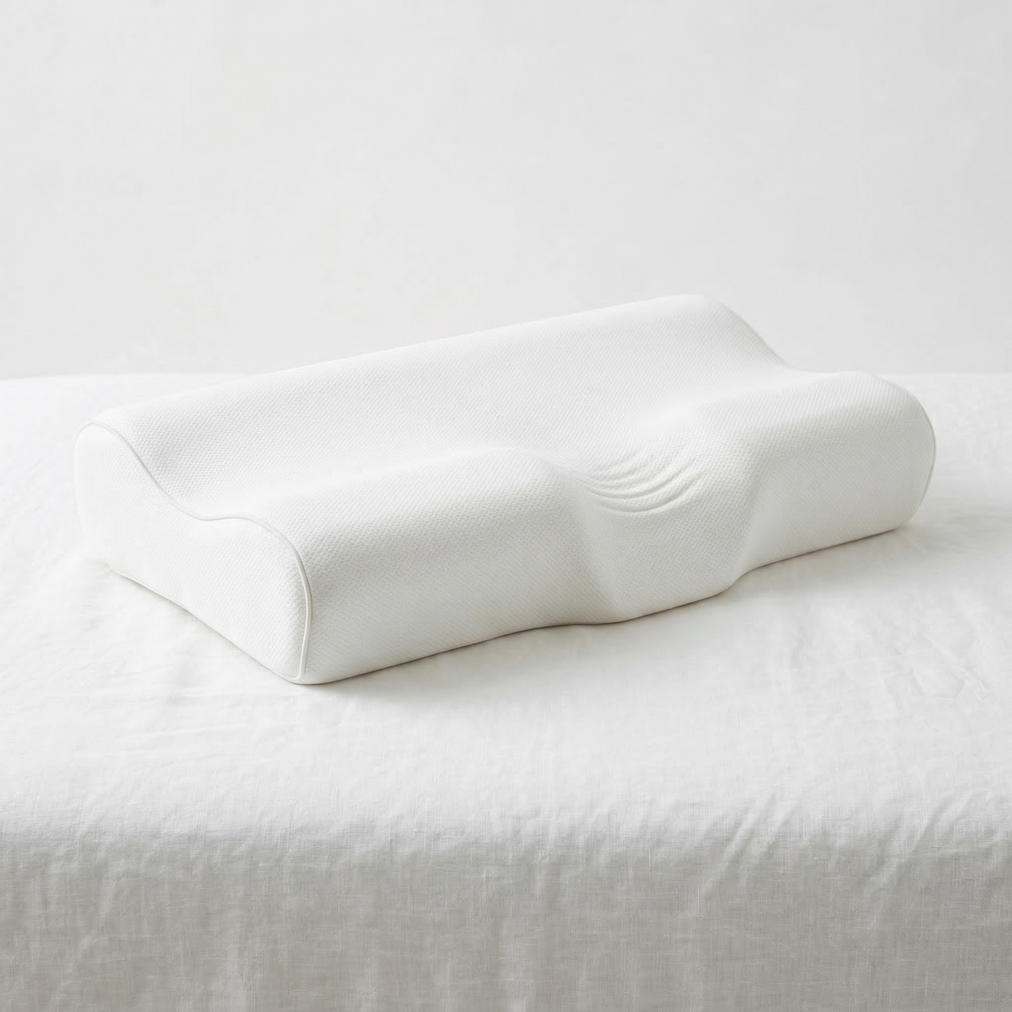 Walo Halo Ergo cervical contour pillow — hero product shot